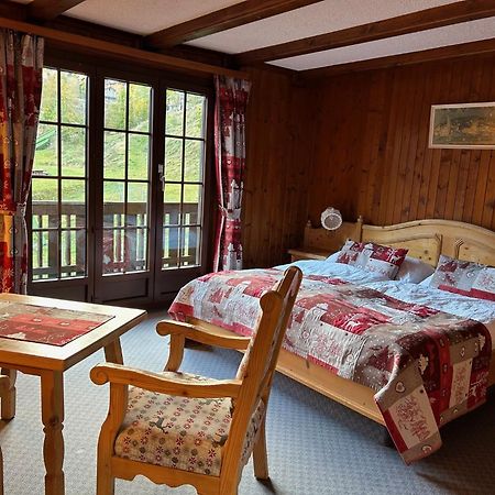 B & B Hotel Aux Mille Etoiles 레메어에코츠 외부 사진